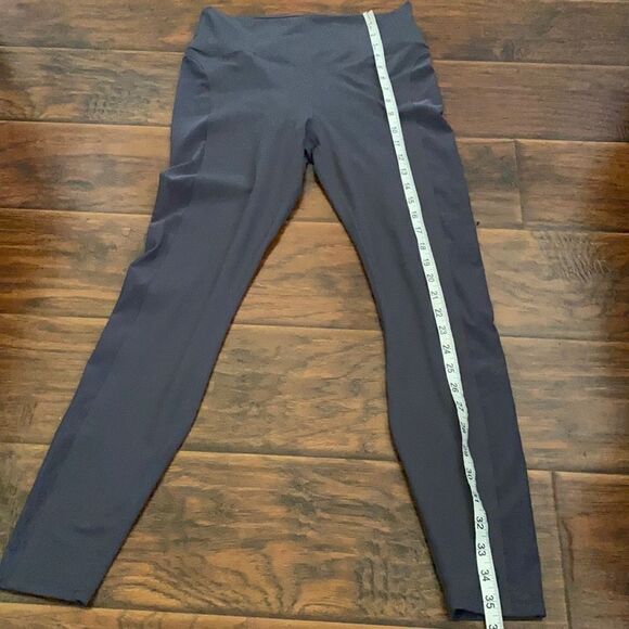 Pure Luxe By Fabletics Gray Mesh Detailing Leggings - Picture 4 of 11